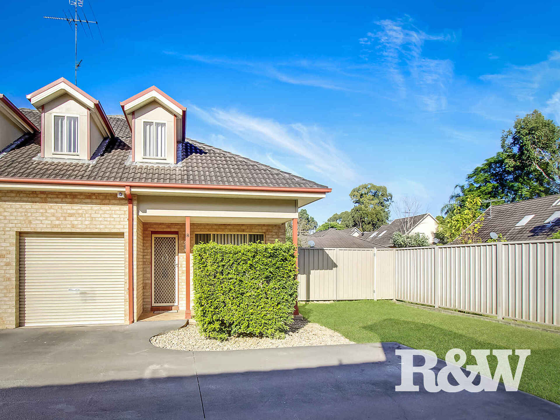 8/14-18 George Street Kingswood