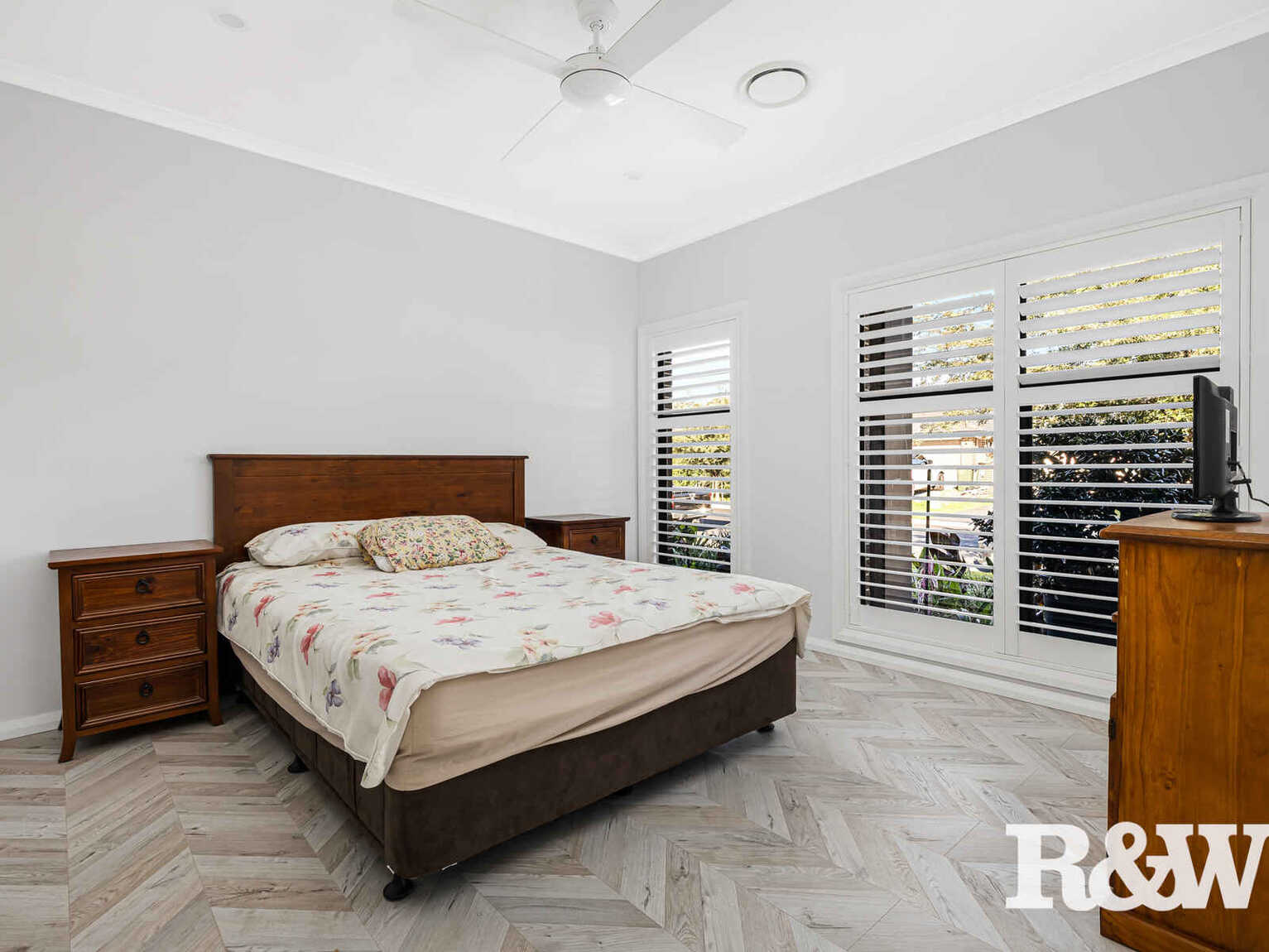 21 Woodburn Street Colebee 21 Woodburn Street Colebee