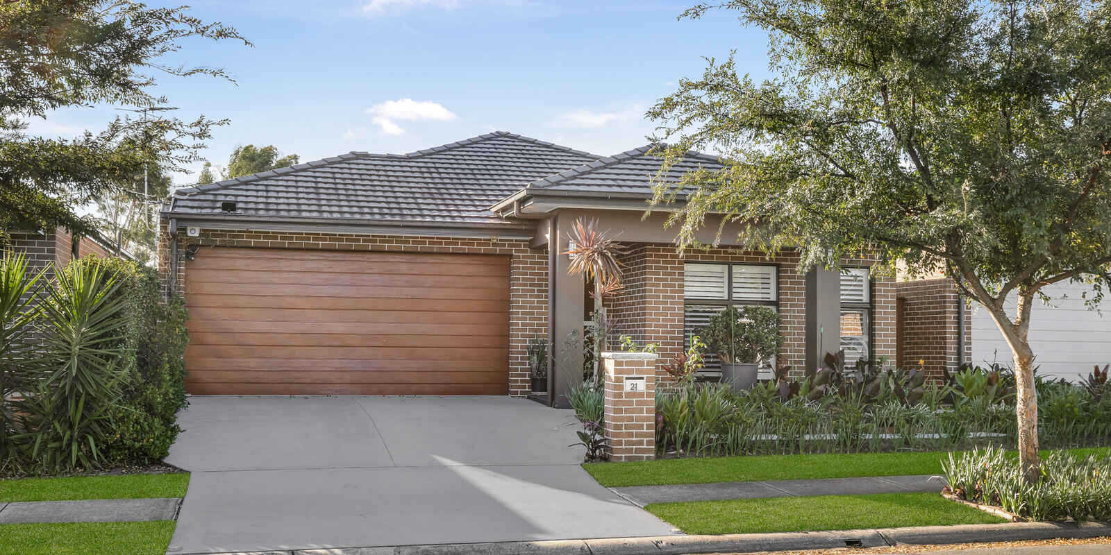 21 Woodburn Street Colebee 21 Woodburn Street Colebee