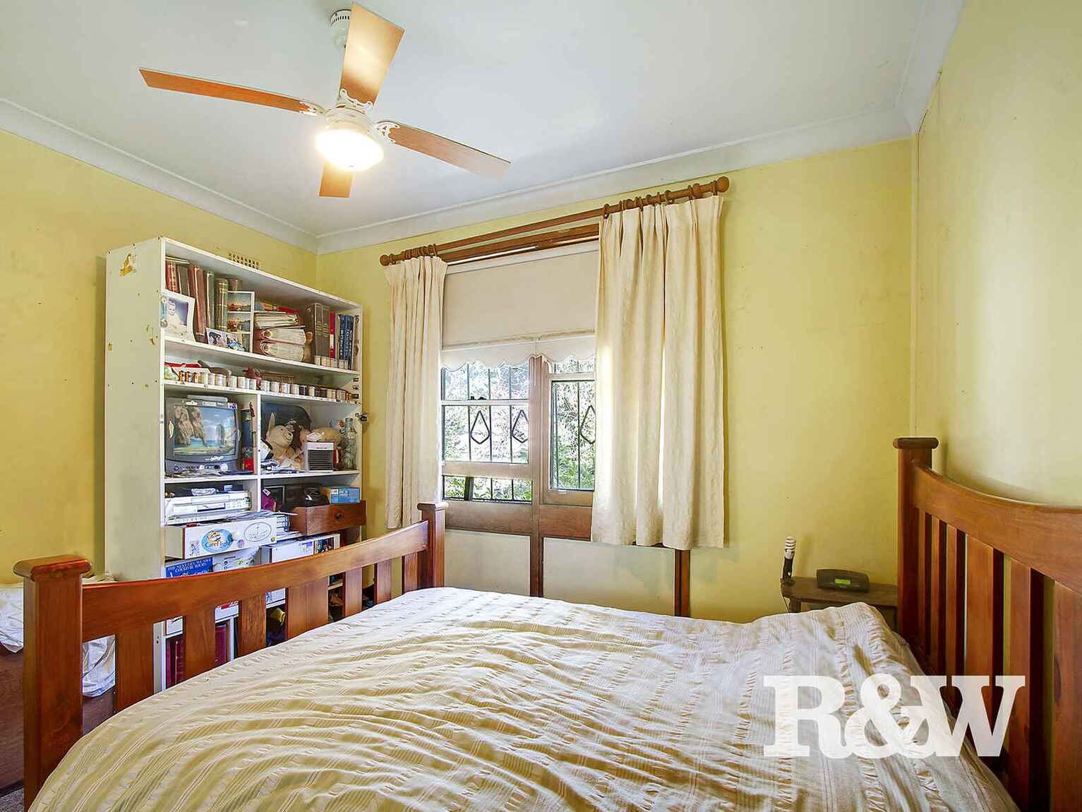 35 Idriess Crescent Blackett 35 Idriess Crescent Blackett