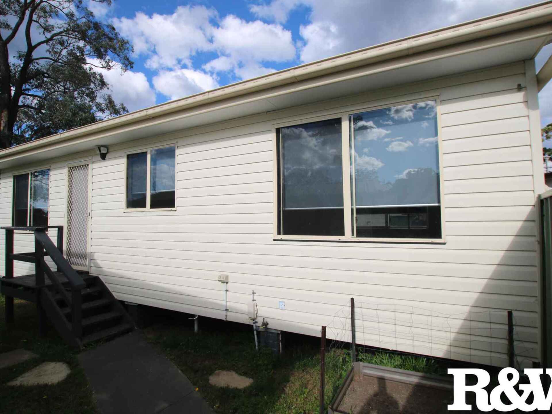 23A Pitcairn Avenue Lethbridge Park