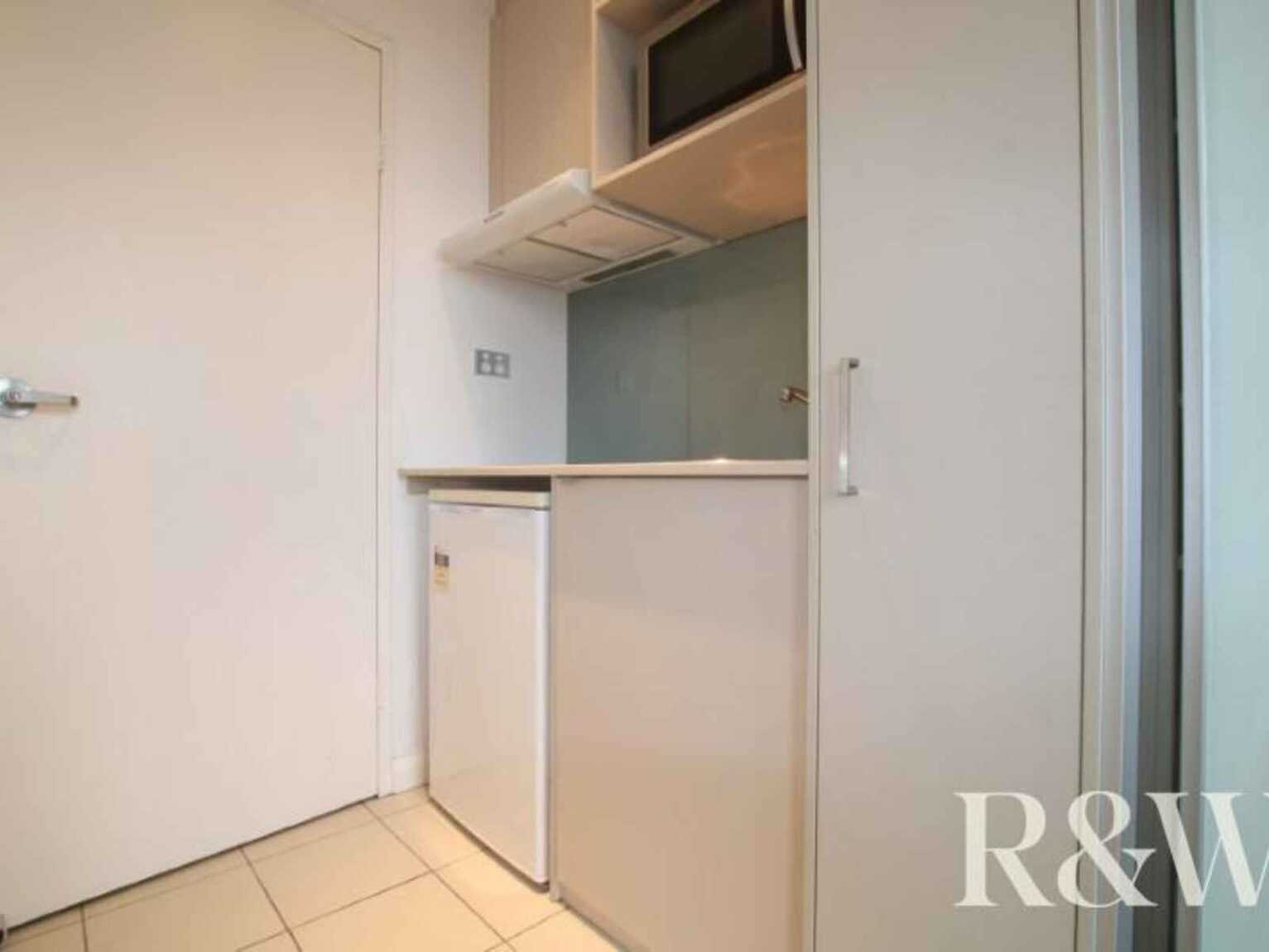 18A/108 James Ruse Drive Rosehill