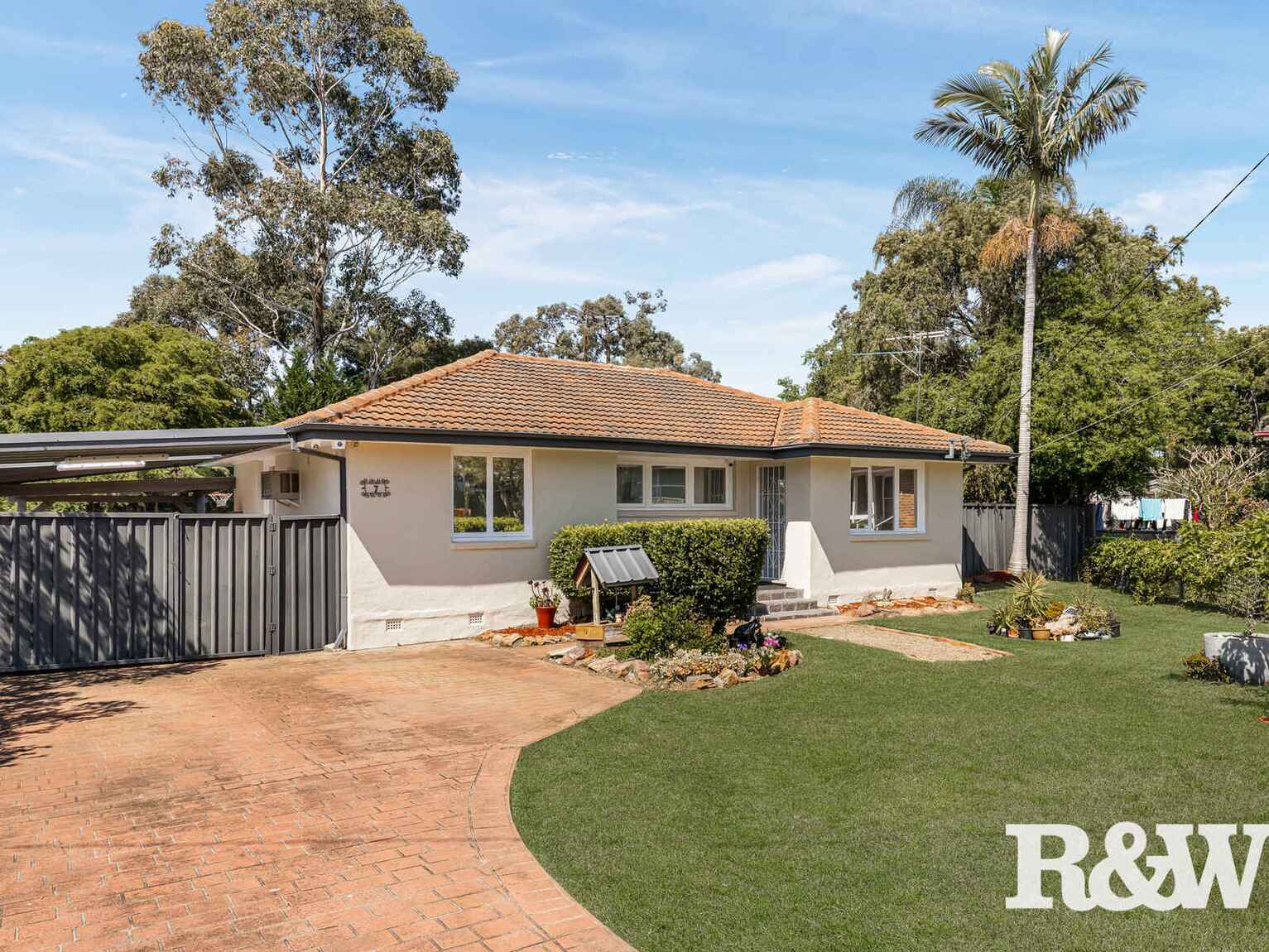 7 Kiwi Place Lethbridge Park 7 Kiwi Place Lethbridge Park