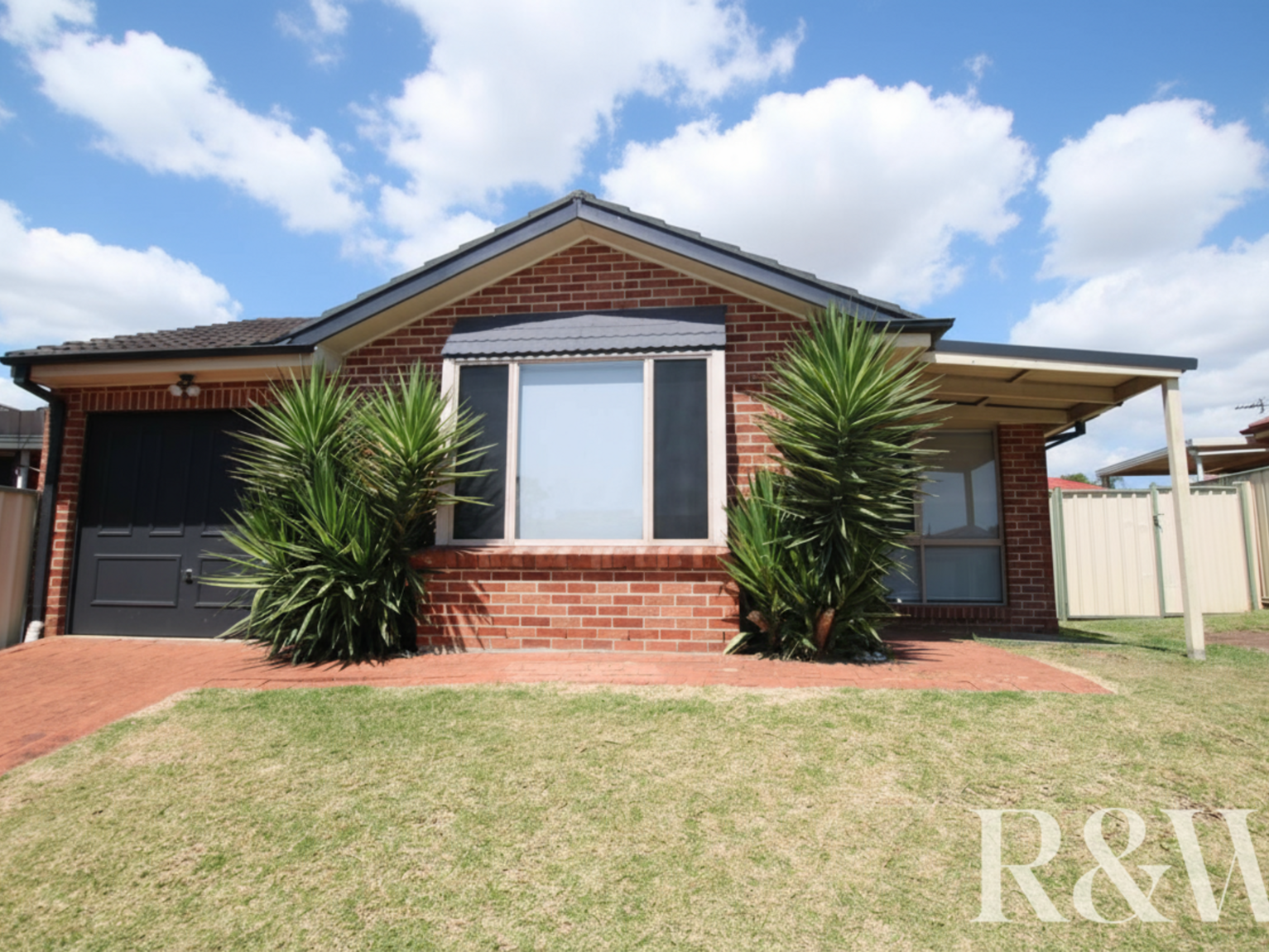 18 Rathmore Circuit Glendenning