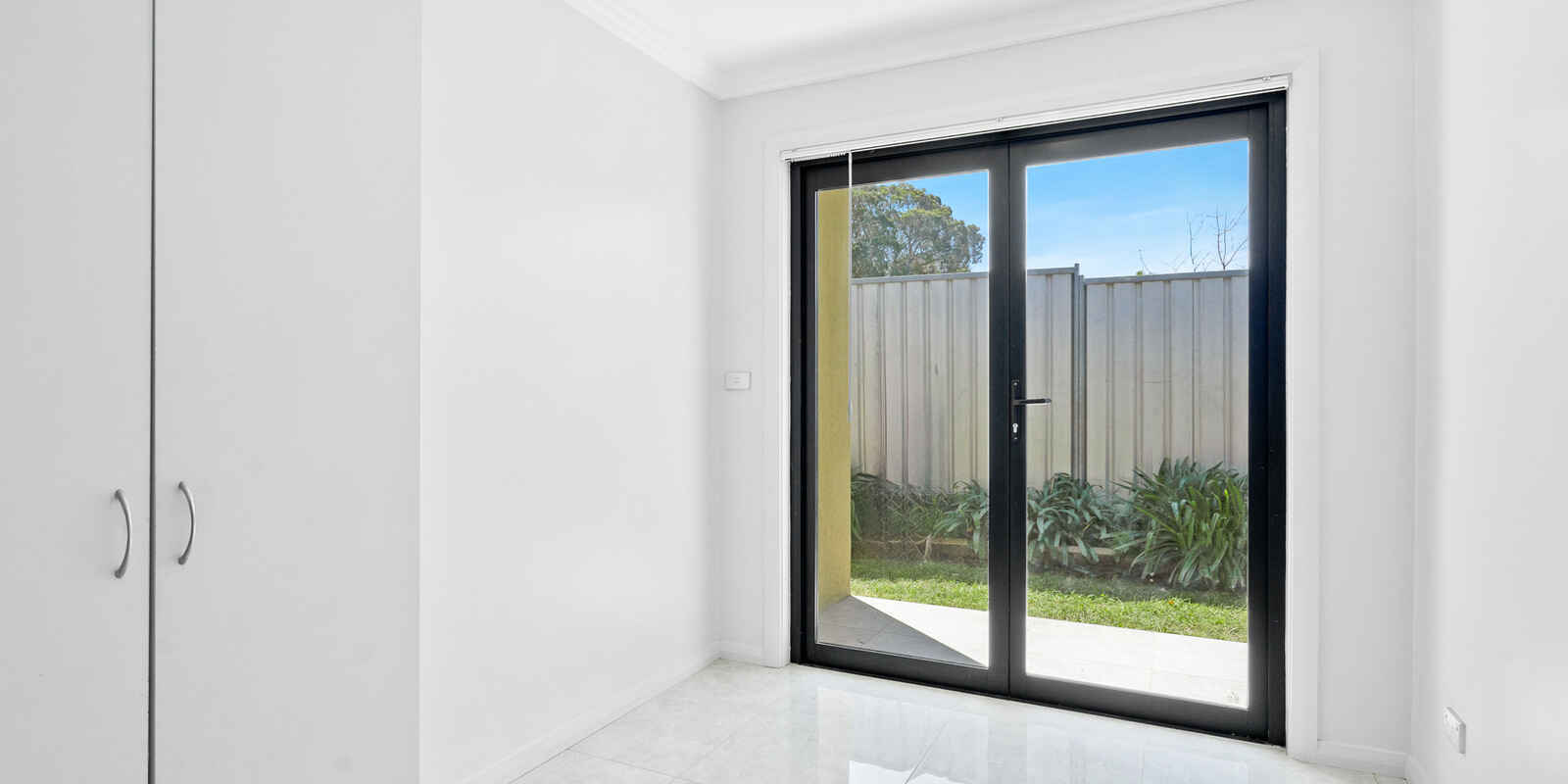 1/111 Melbourne Street Oxley Park