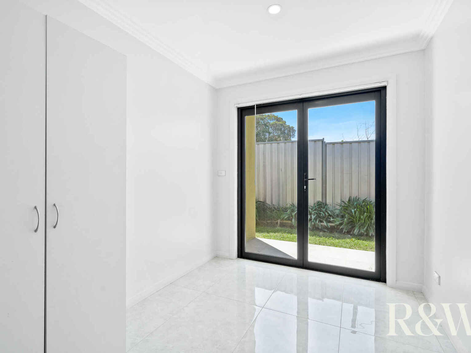 1/111 Melbourne Street Oxley Park 1/111 Melbourne Street Oxley Park