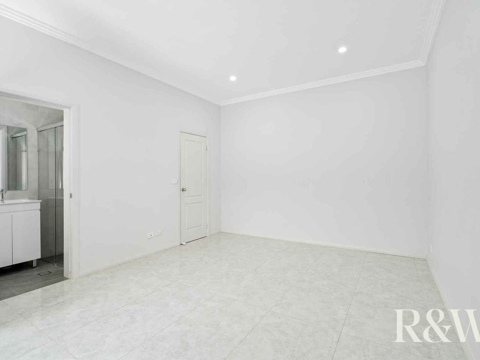 1/111 Melbourne Street Oxley Park 1/111 Melbourne Street Oxley Park