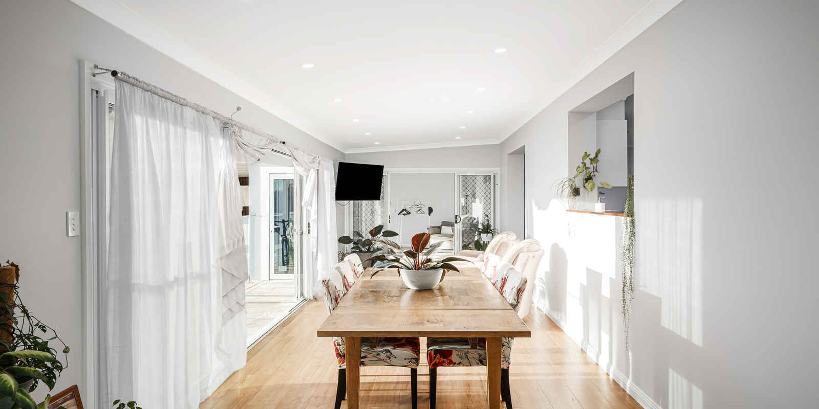 17 Clare Crescent Oakville 17 Clare Crescent Oakville