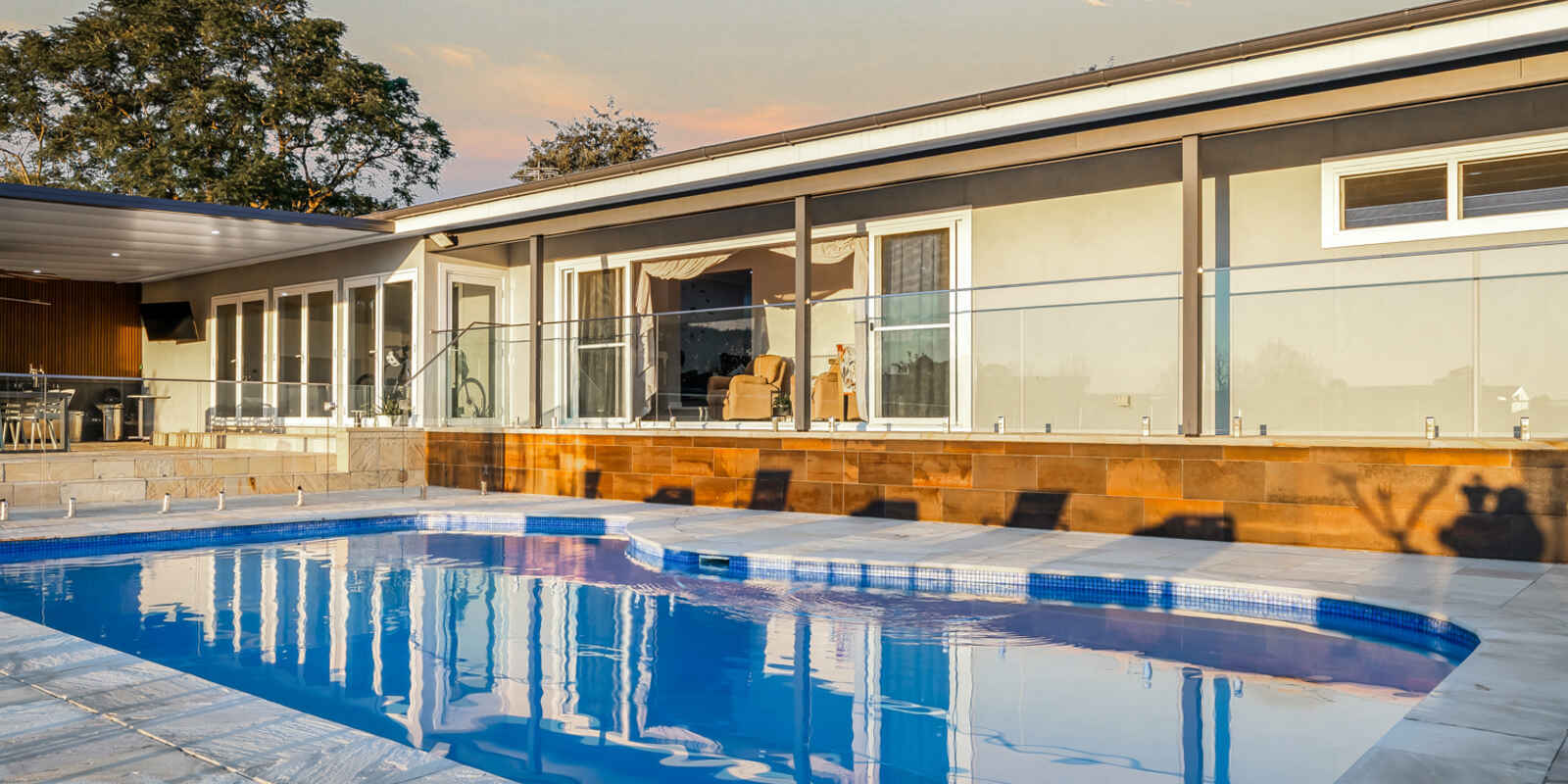 17 Clare Crescent Oakville 17 Clare Crescent Oakville