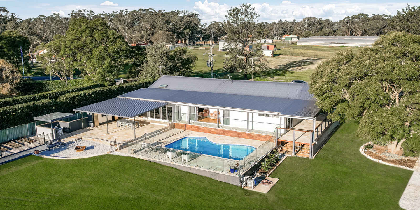 17 Clare Crescent Oakville 17 Clare Crescent Oakville