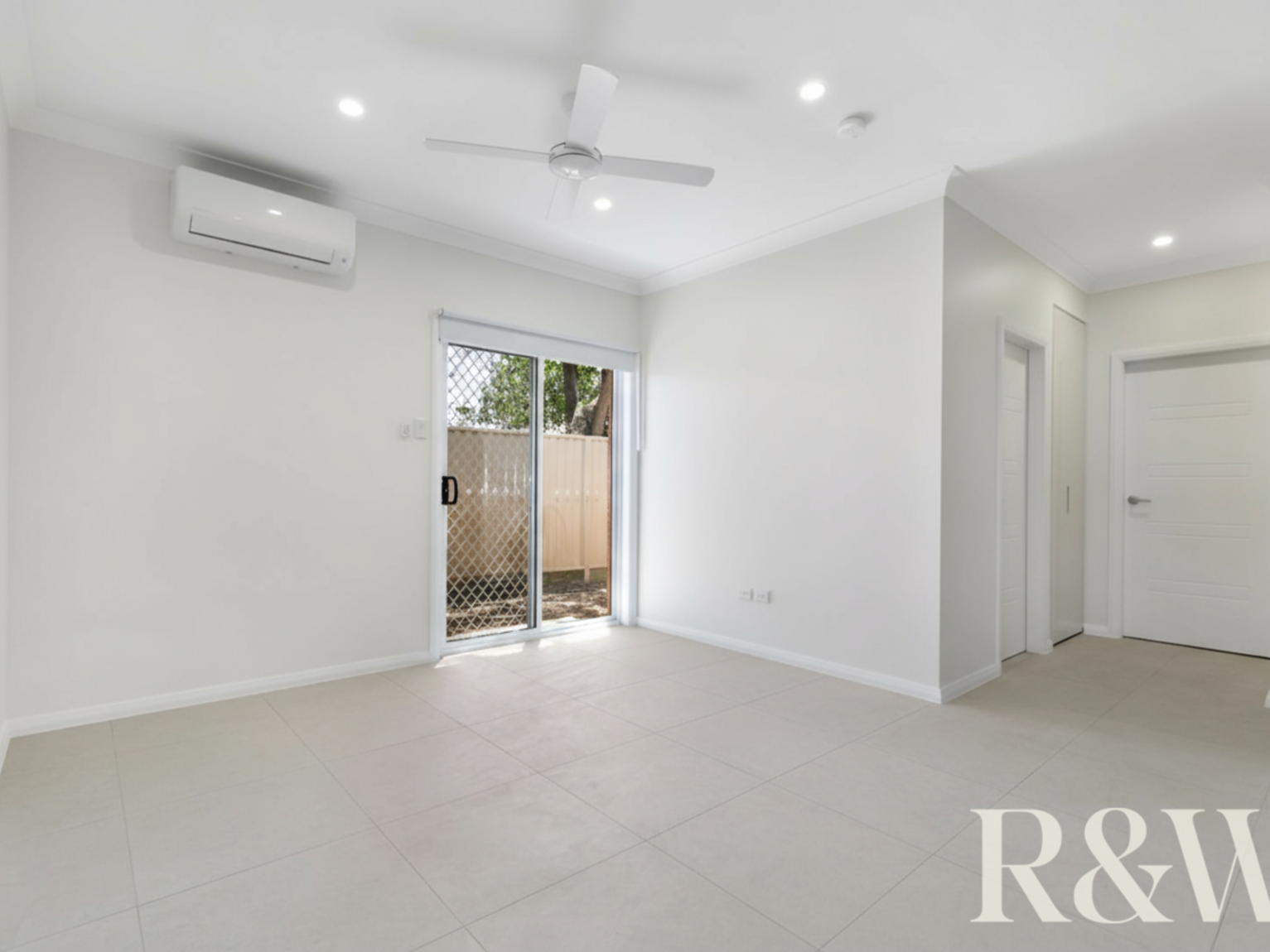 8a Westcombe Place Rooty Hill