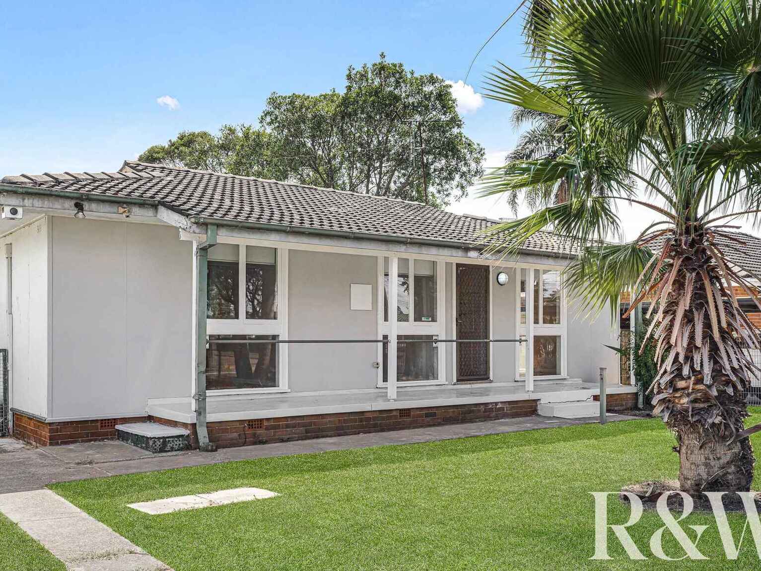 67 & 67A Bougainville Road Lethbridge Park