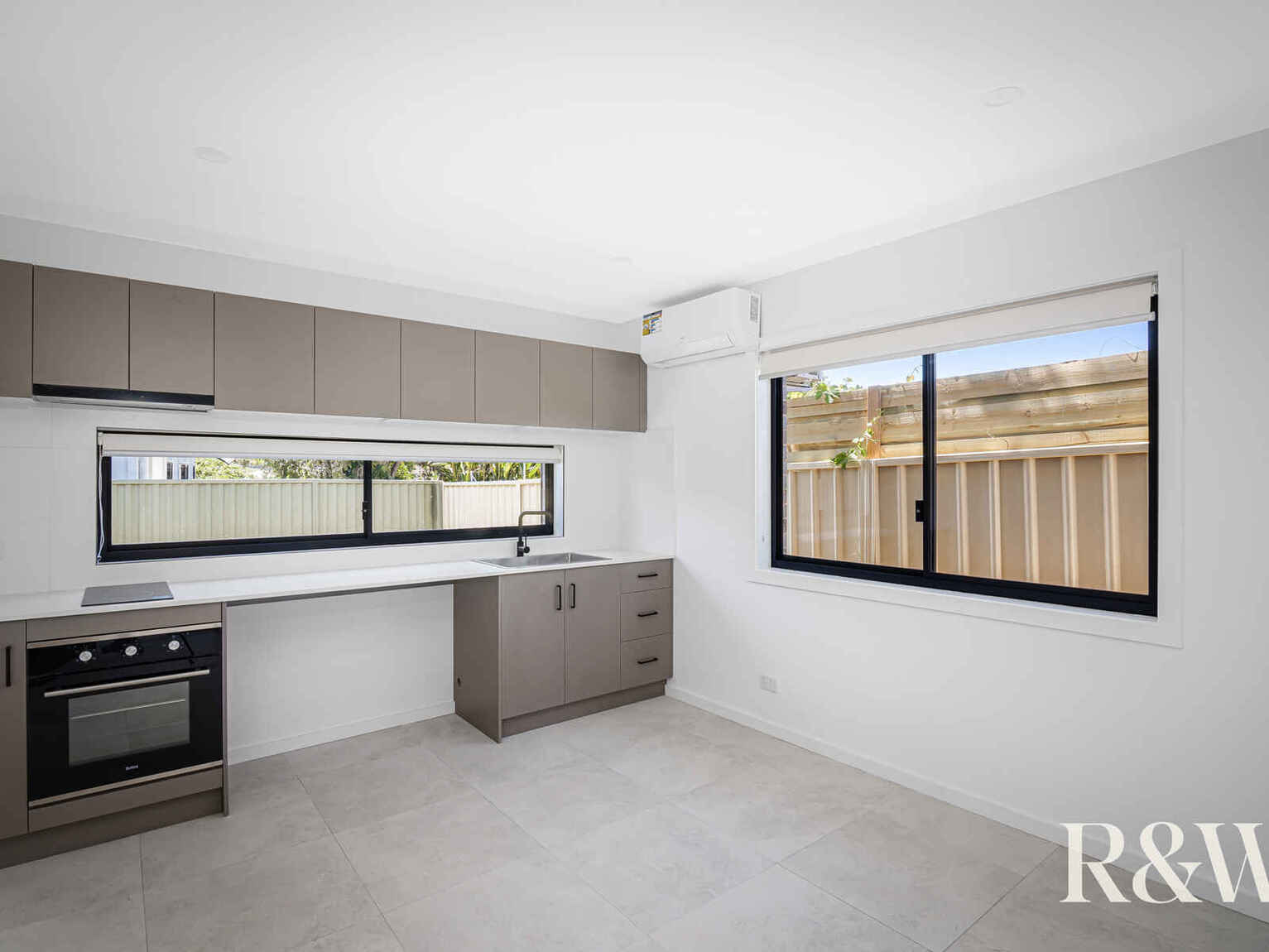 67 & 67A Bougainville Road Lethbridge Park