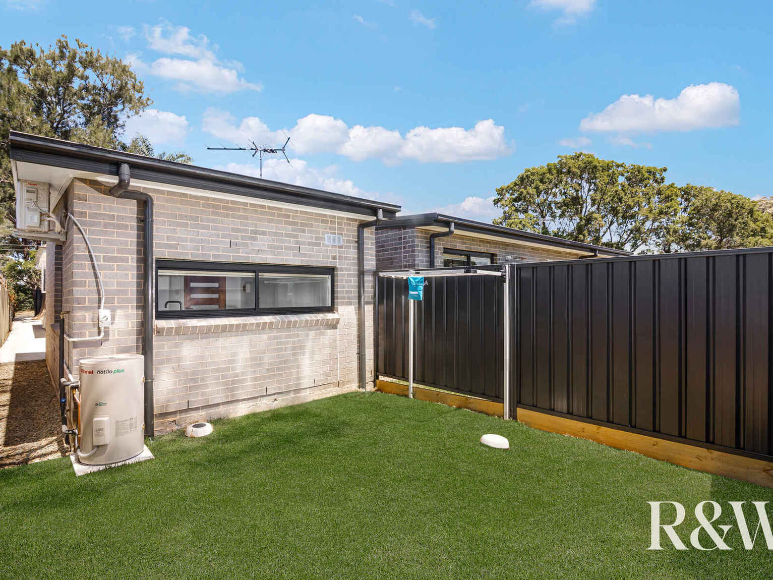 67 & 67A Bougainville Road Lethbridge Park