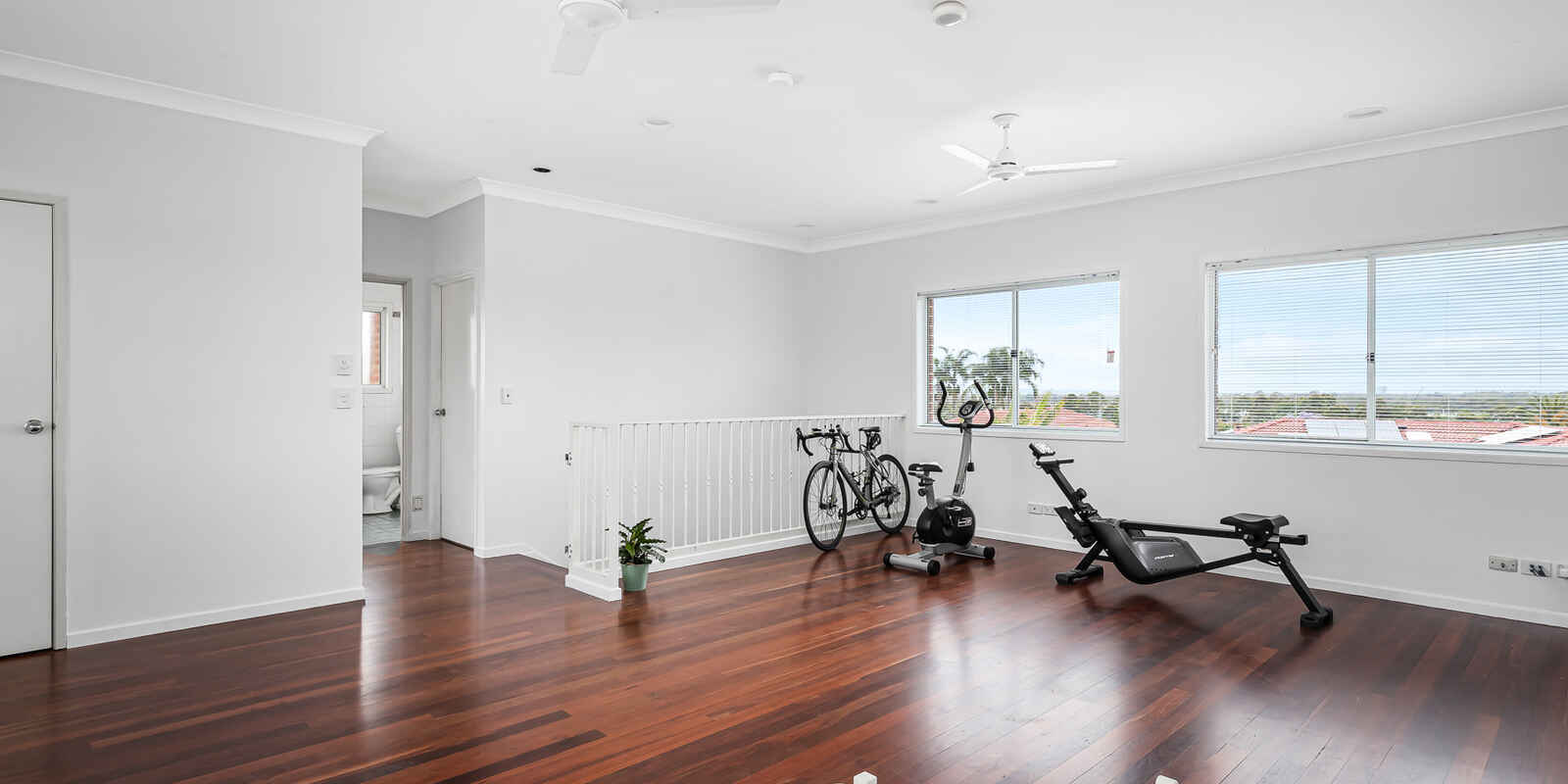 7 Hobson Place Plumpton