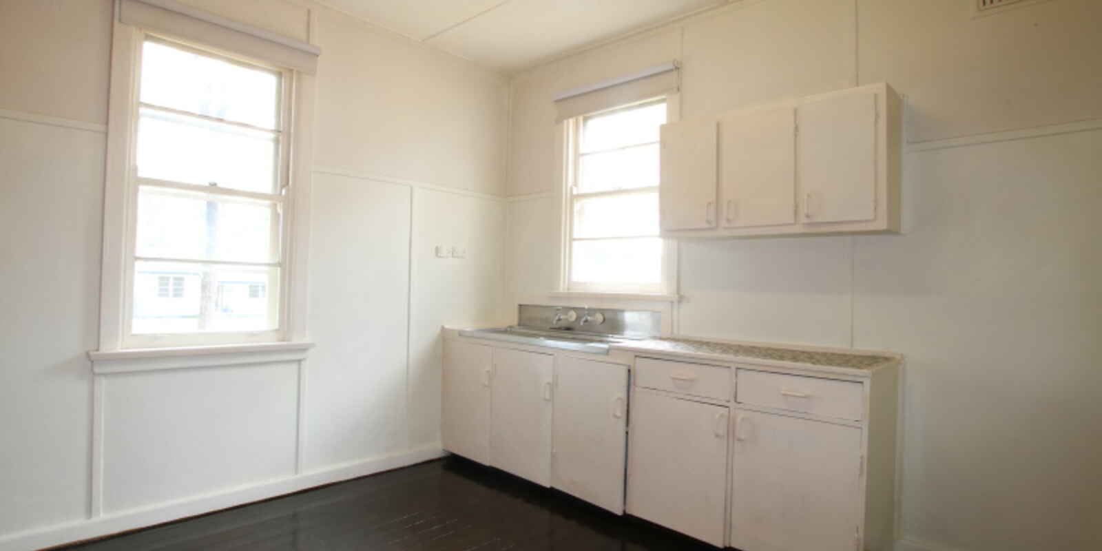 9 Griffiths Street North St Marys