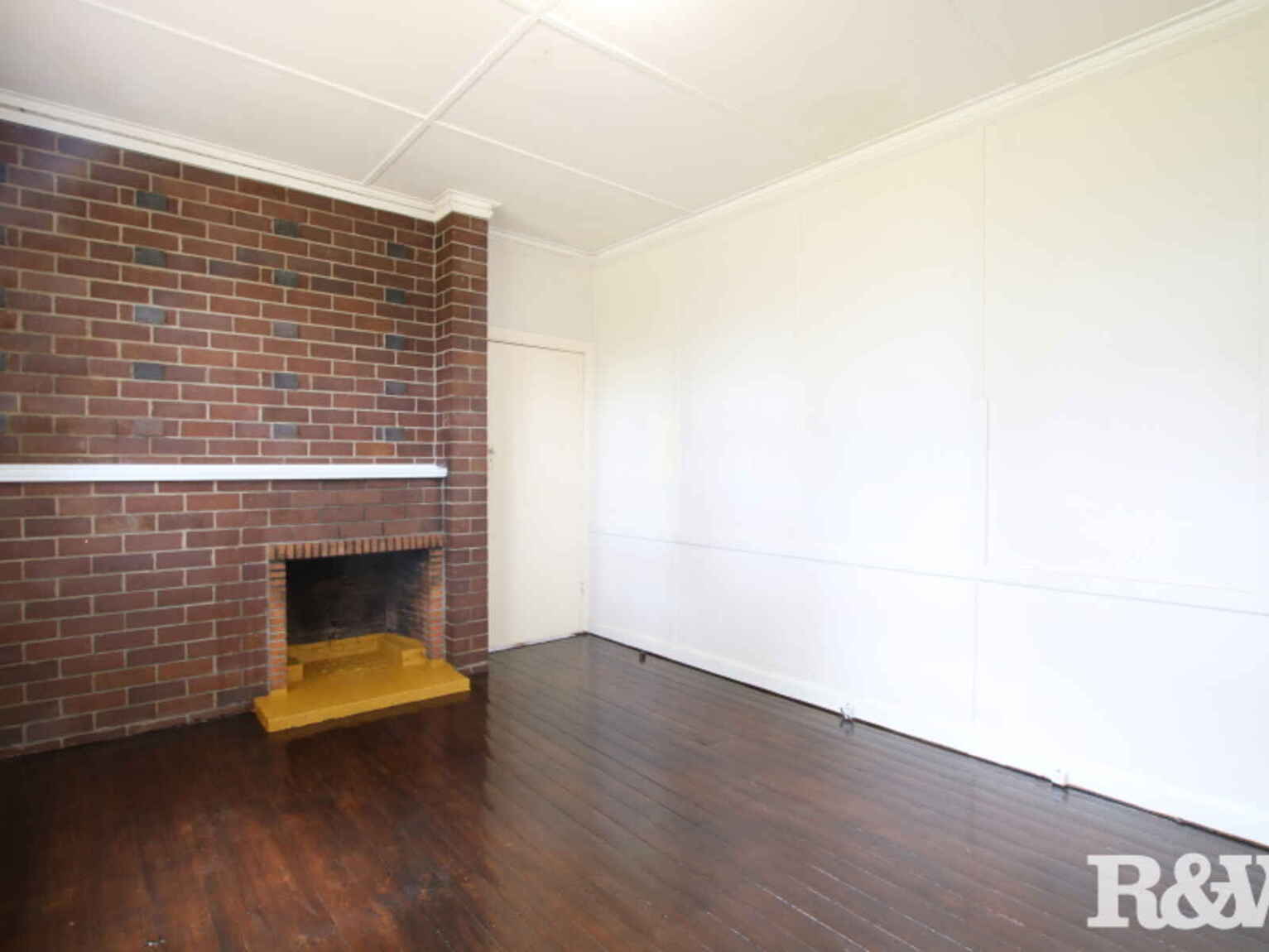 9 Griffiths Street North St Marys