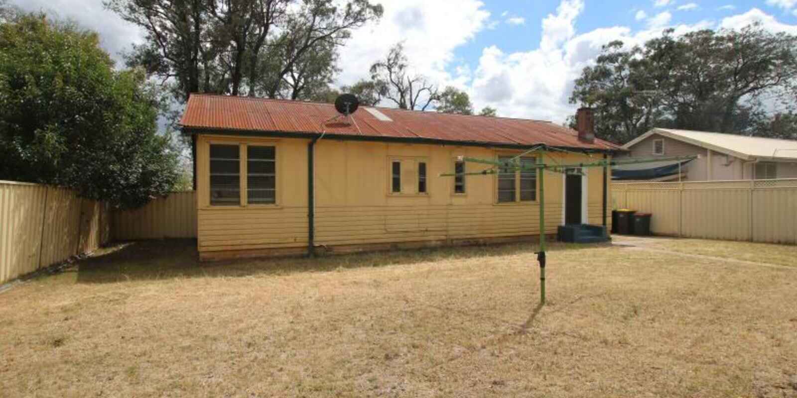 9 Griffiths Street North St Marys