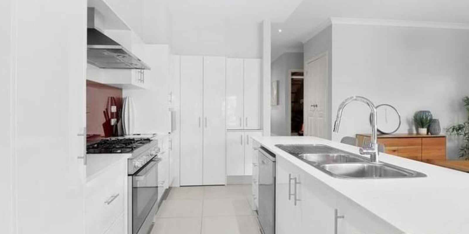 15A Cooee Avenue Glenmore Park