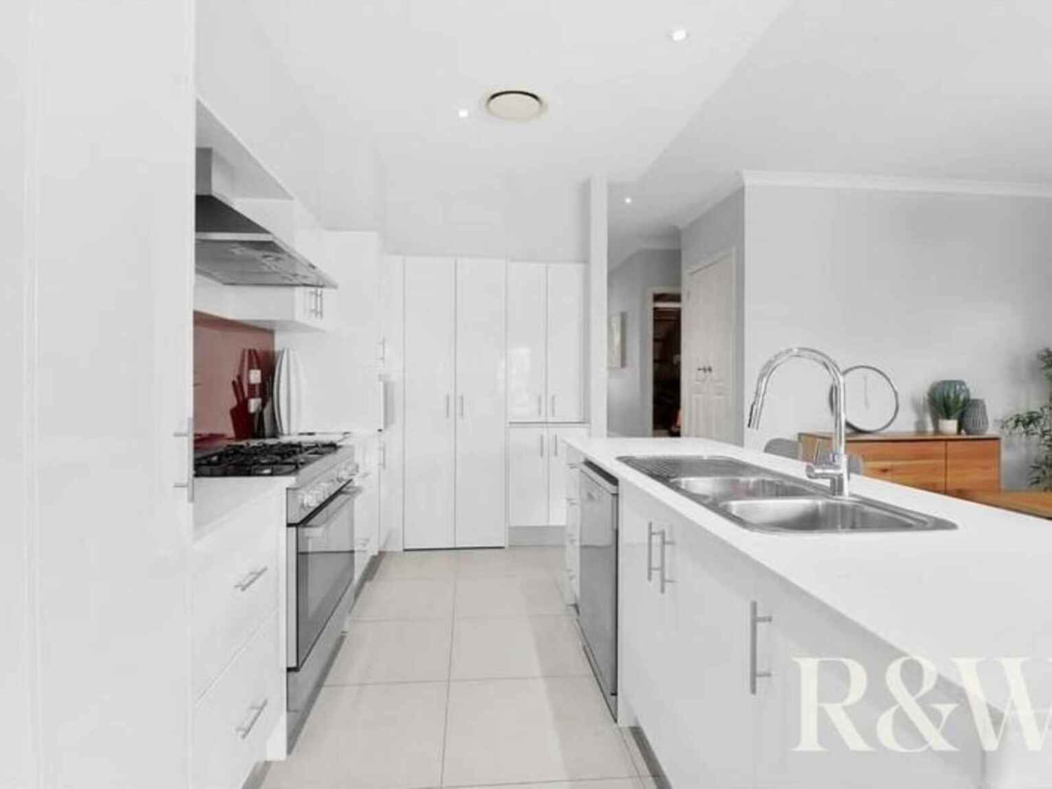 15A Cooee Avenue Glenmore Park