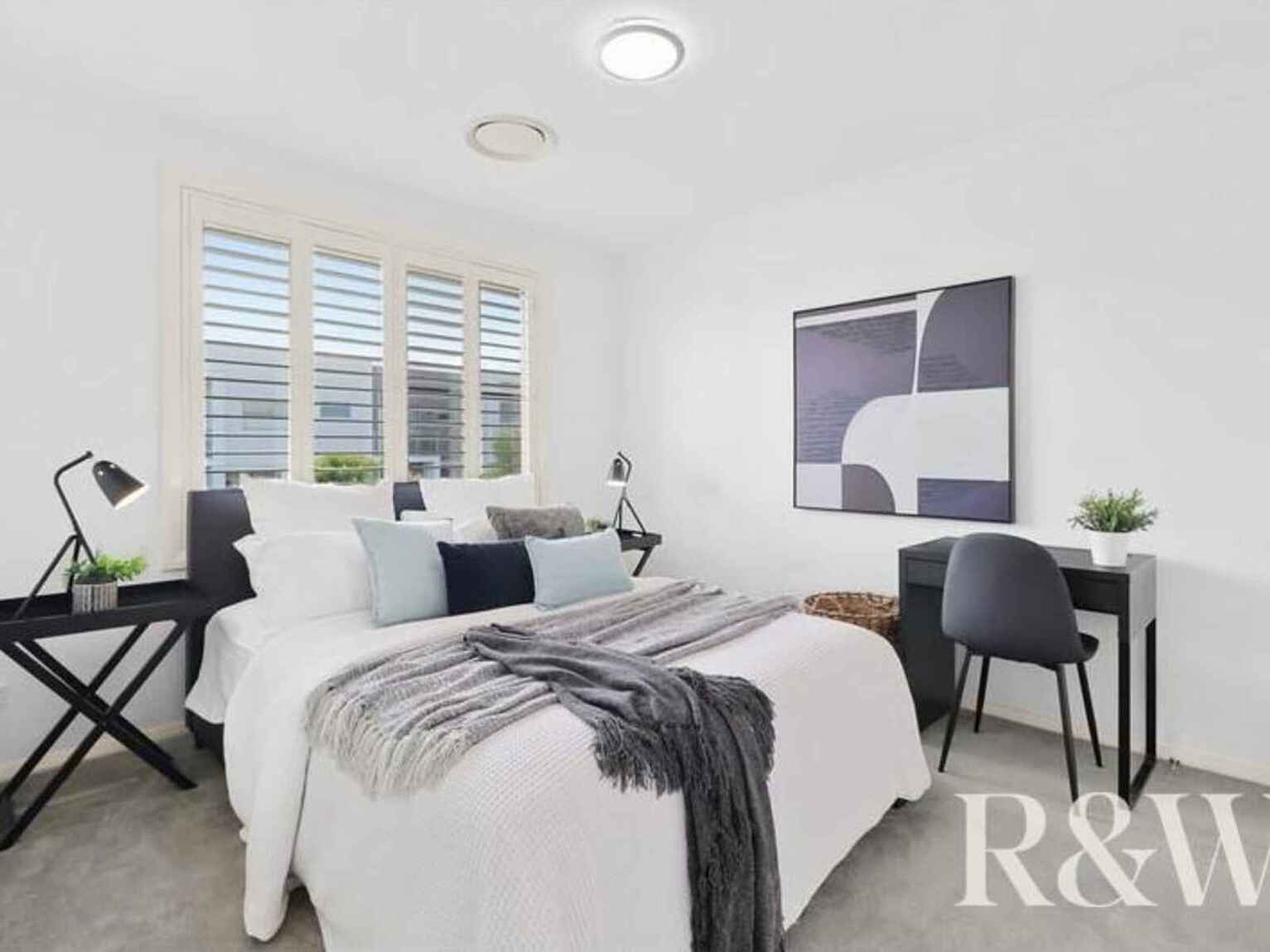 15A Cooee Avenue Glenmore Park