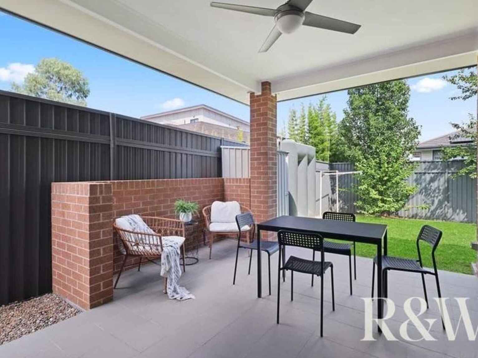 15A Cooee Avenue Glenmore Park