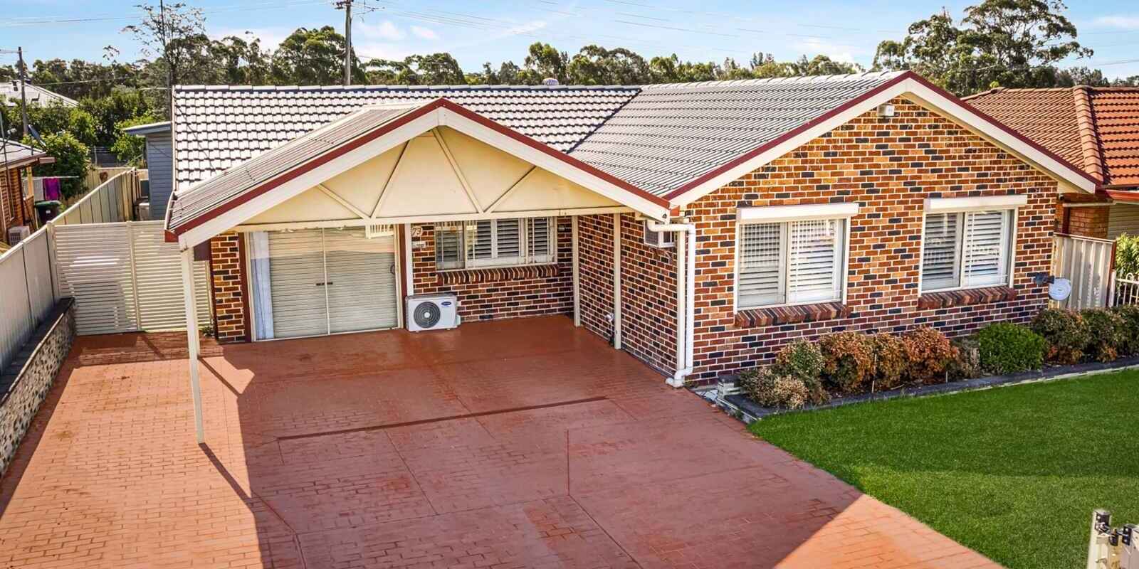 73 & 73a Carroll Crescent Plumpton 73 & 73a Carroll Crescent Plumpton
