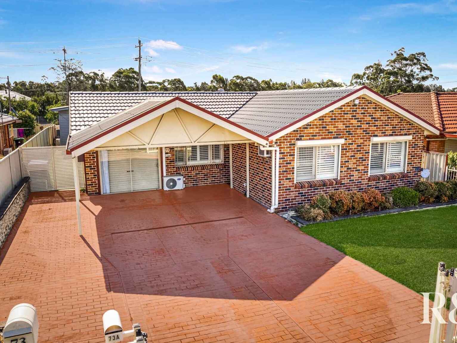 73 & 73a Carroll Crescent Plumpton 73 & 73a Carroll Crescent Plumpton
