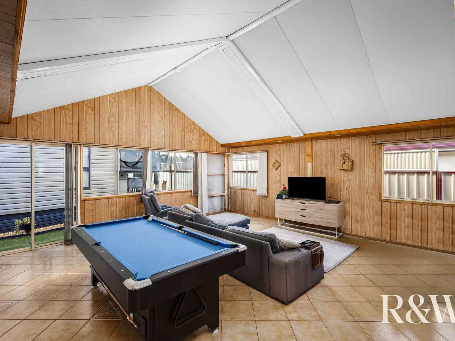 73 & 73a Carroll Crescent Plumpton 73 & 73a Carroll Crescent Plumpton