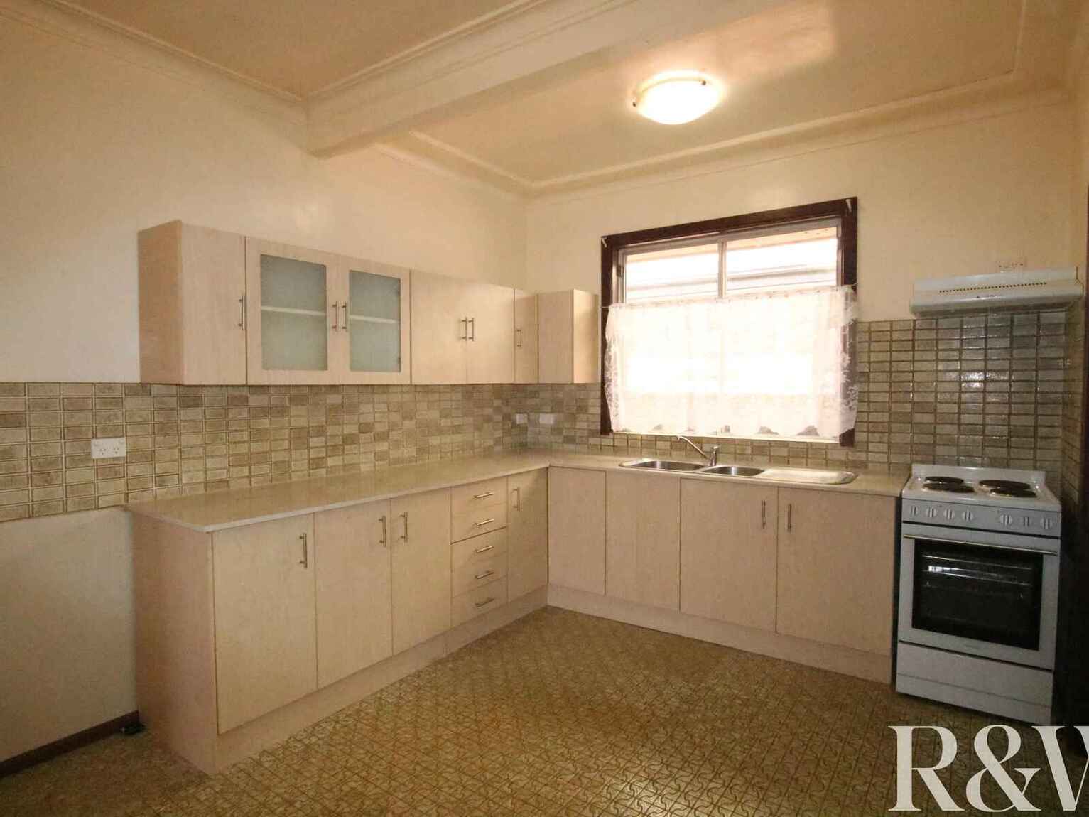 13 Wattle Avenue North St Marys