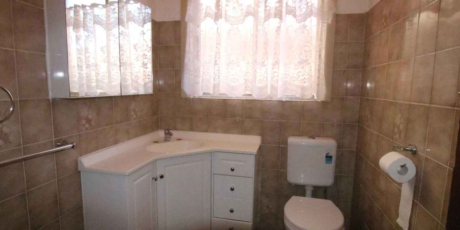 13 Wattle Avenue North St Marys