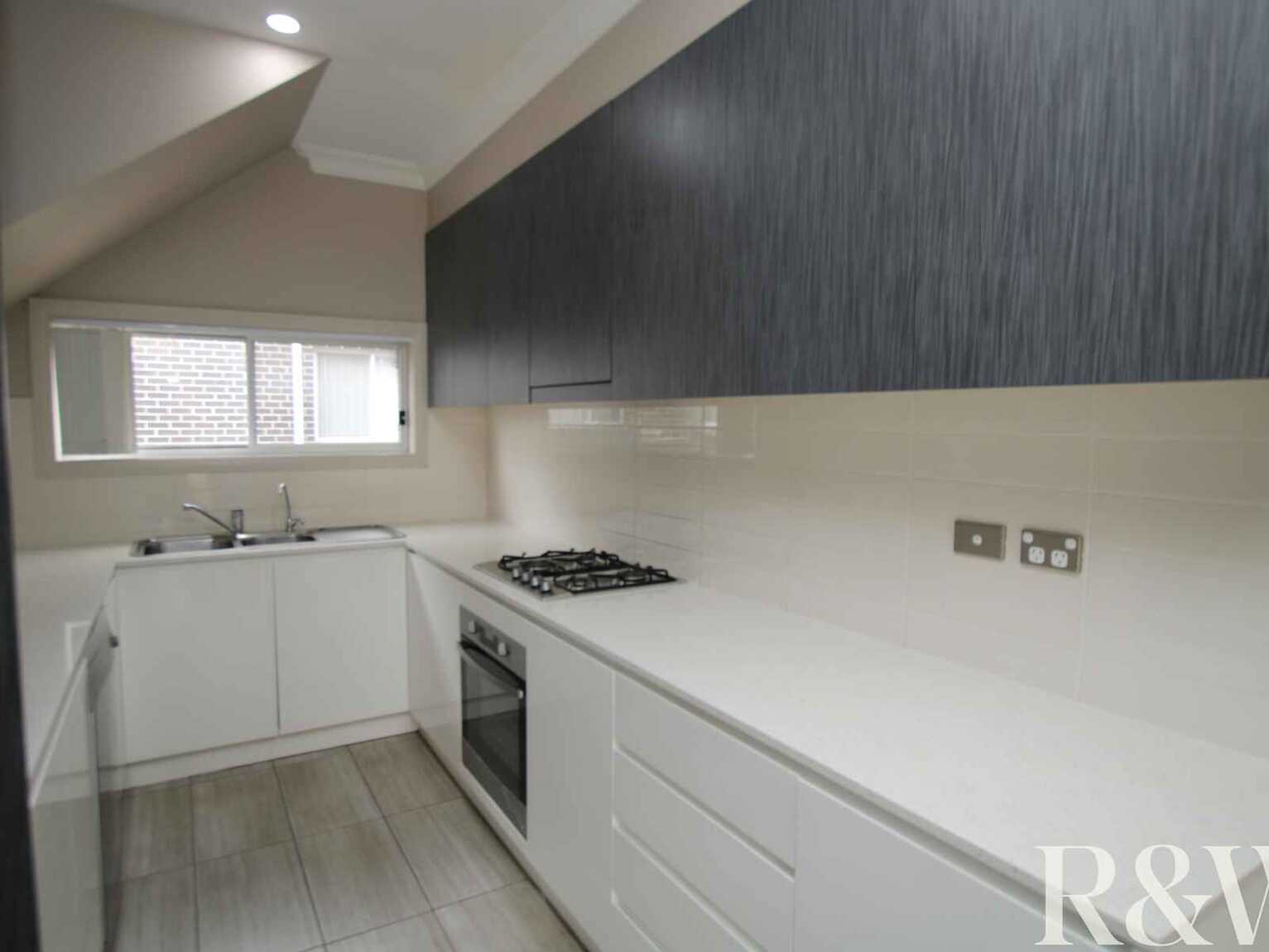 2/32 Derby Street Rooty Hill