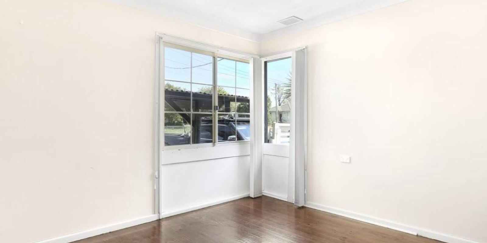 27 Griffiths Street North St Marys