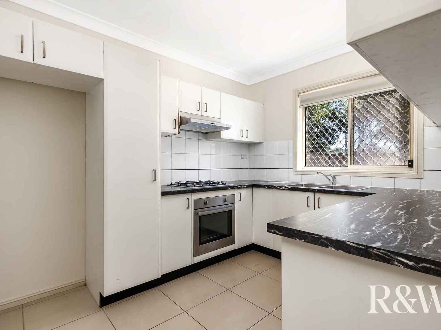 2/1 Victoria Road Rooty Hill