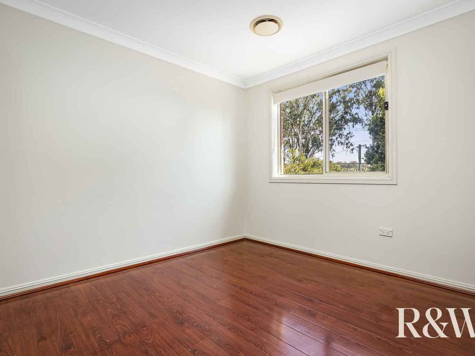 2/1 Victoria Road Rooty Hill