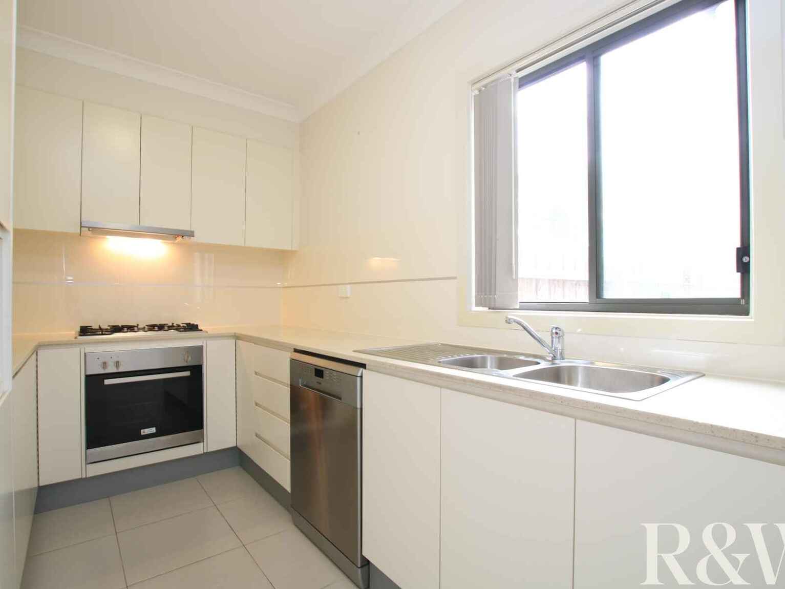 1/300 Seven Hills Road Kings Langley