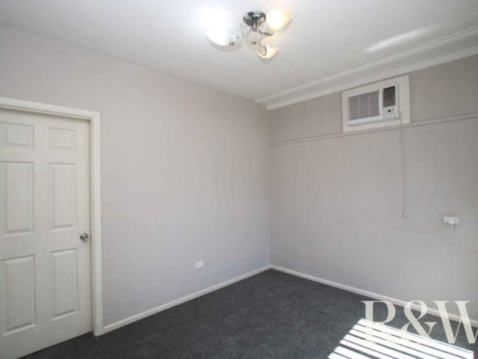 1/132 Centenary Road South Wentworthville