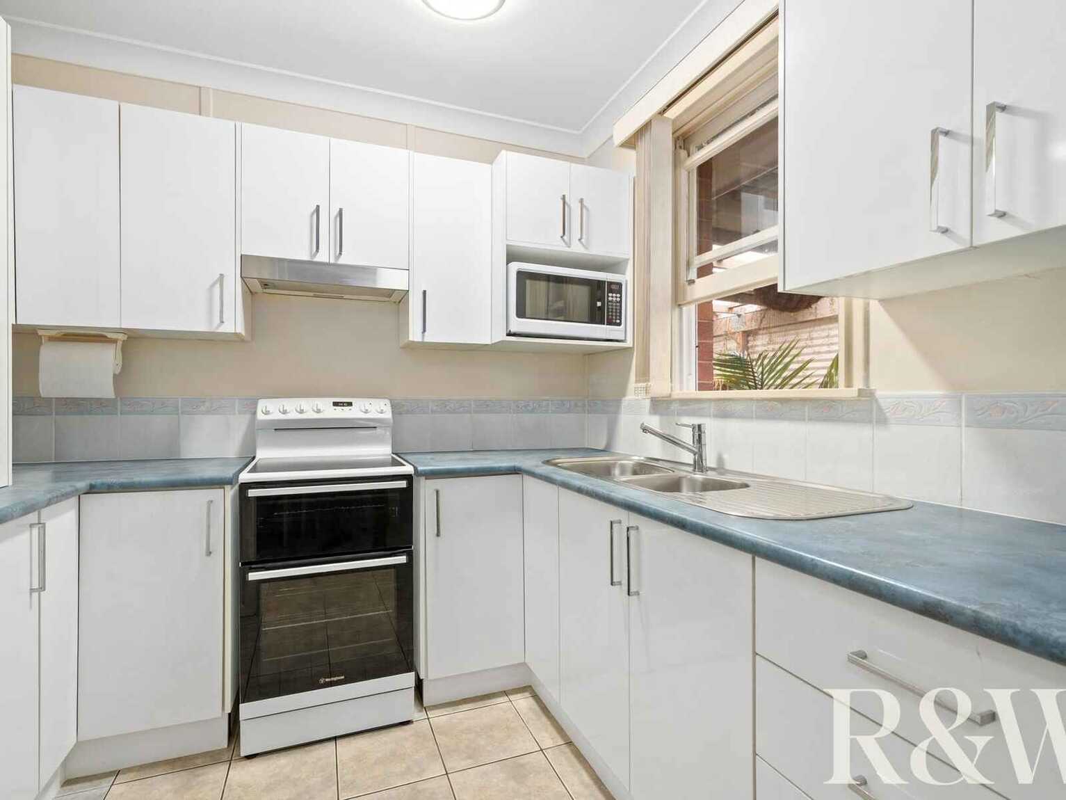 19 Melanesia Avenue Lethbridge Park