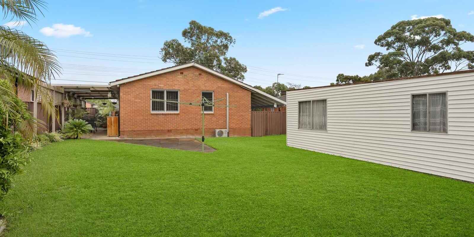 19 Melanesia Avenue Lethbridge Park