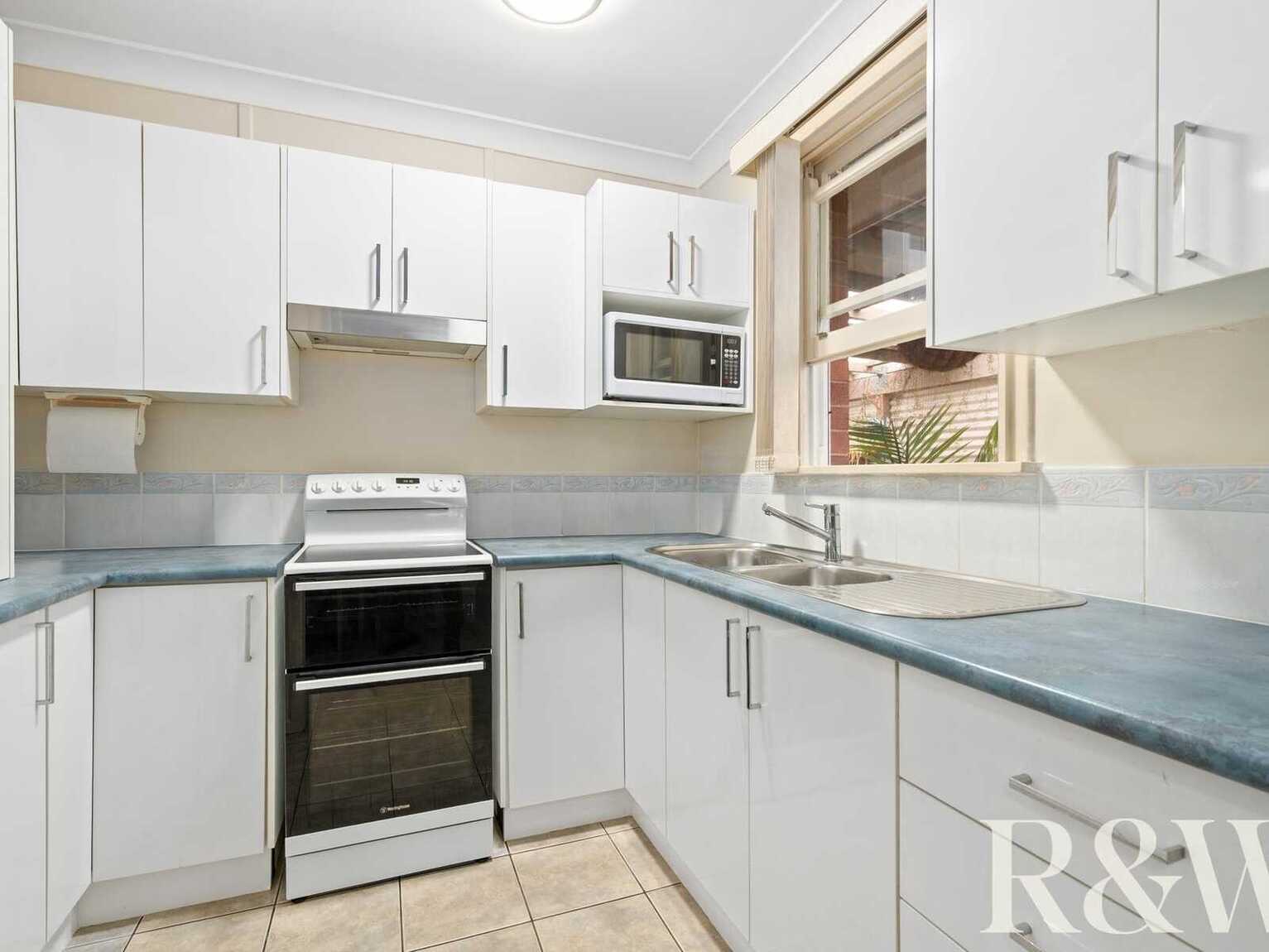 19 Melanesia Avenue Lethbridge Park