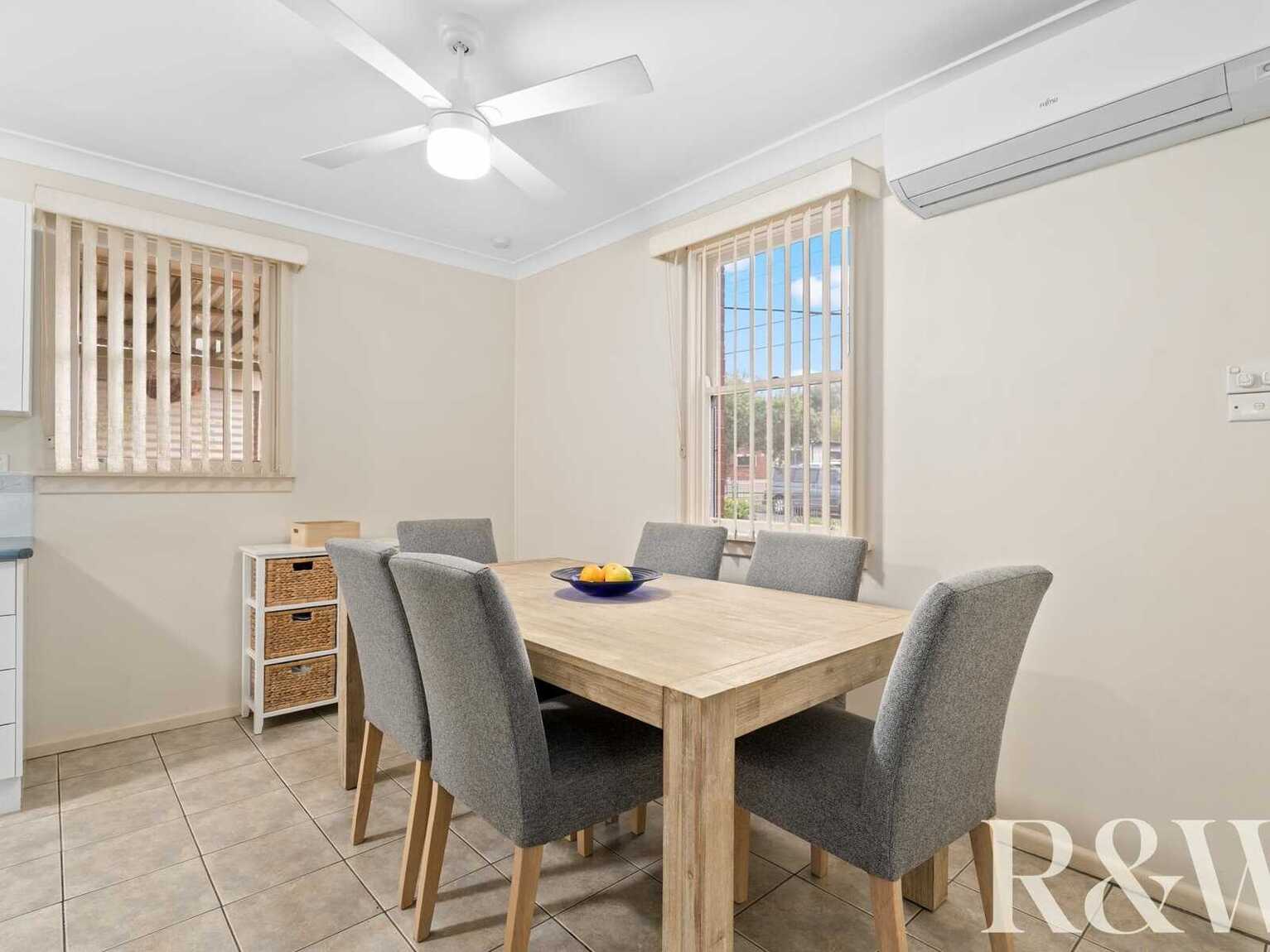 19 Melanesia Avenue Lethbridge Park