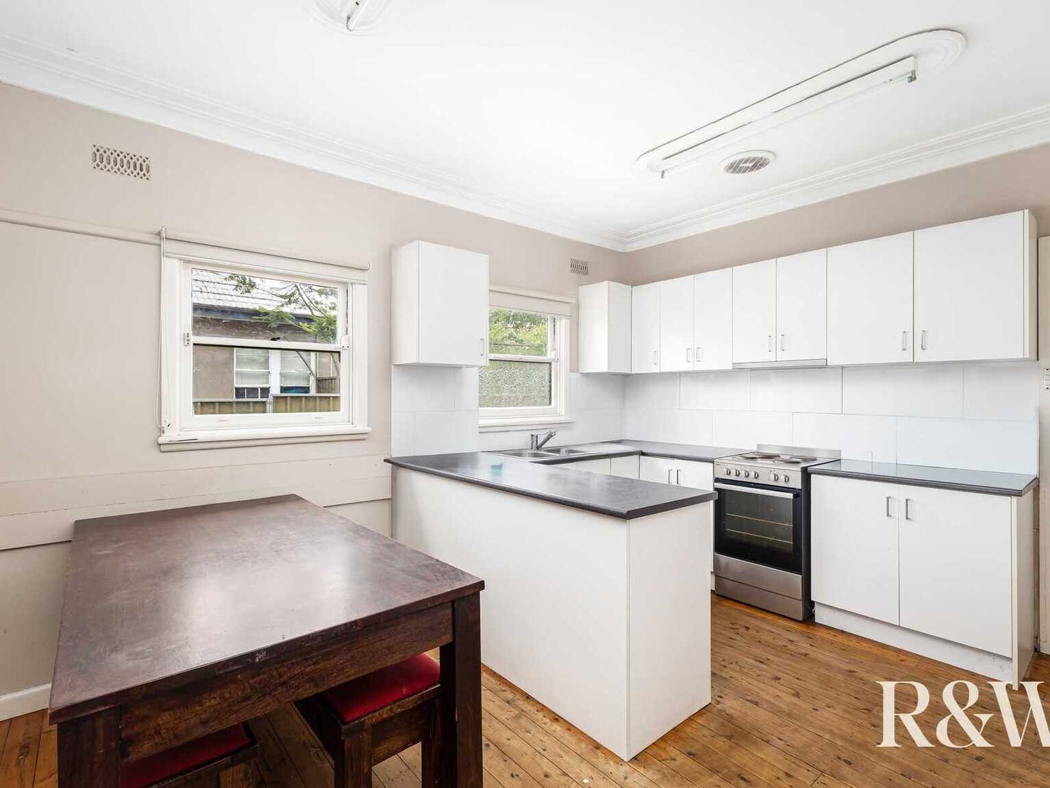 84 & 84A Monfarville Street St Marys