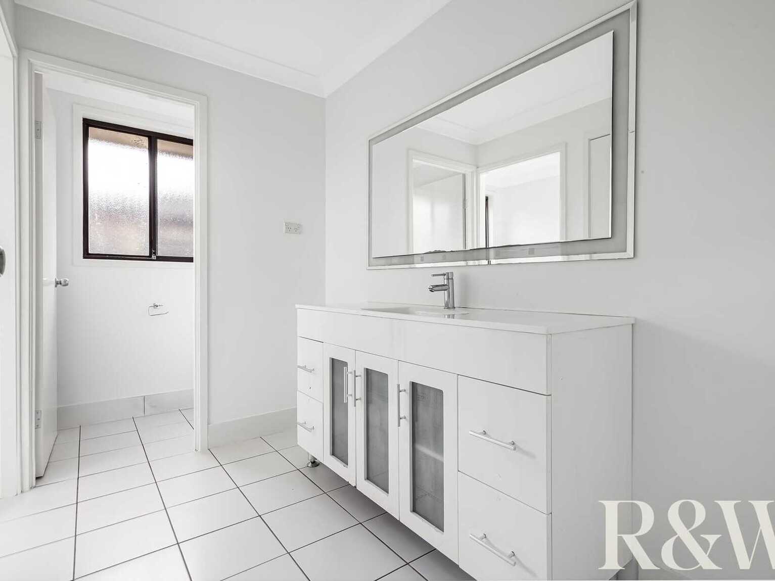 10 Criterion Crescent Doonside