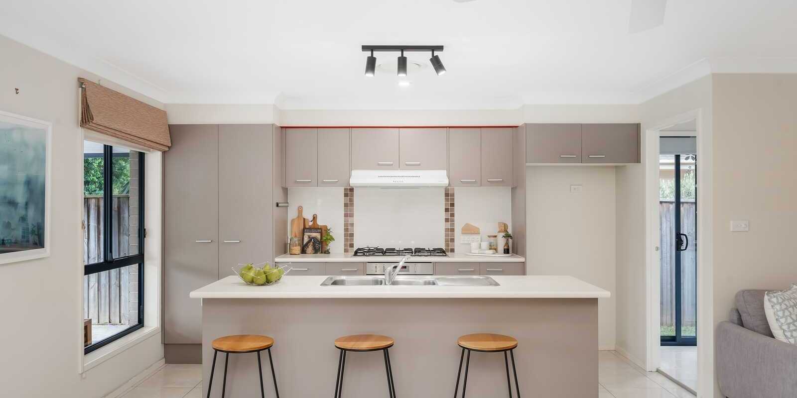 20 Sanderling Crescent Cranebrook 20 Sanderling Crescent Cranebrook