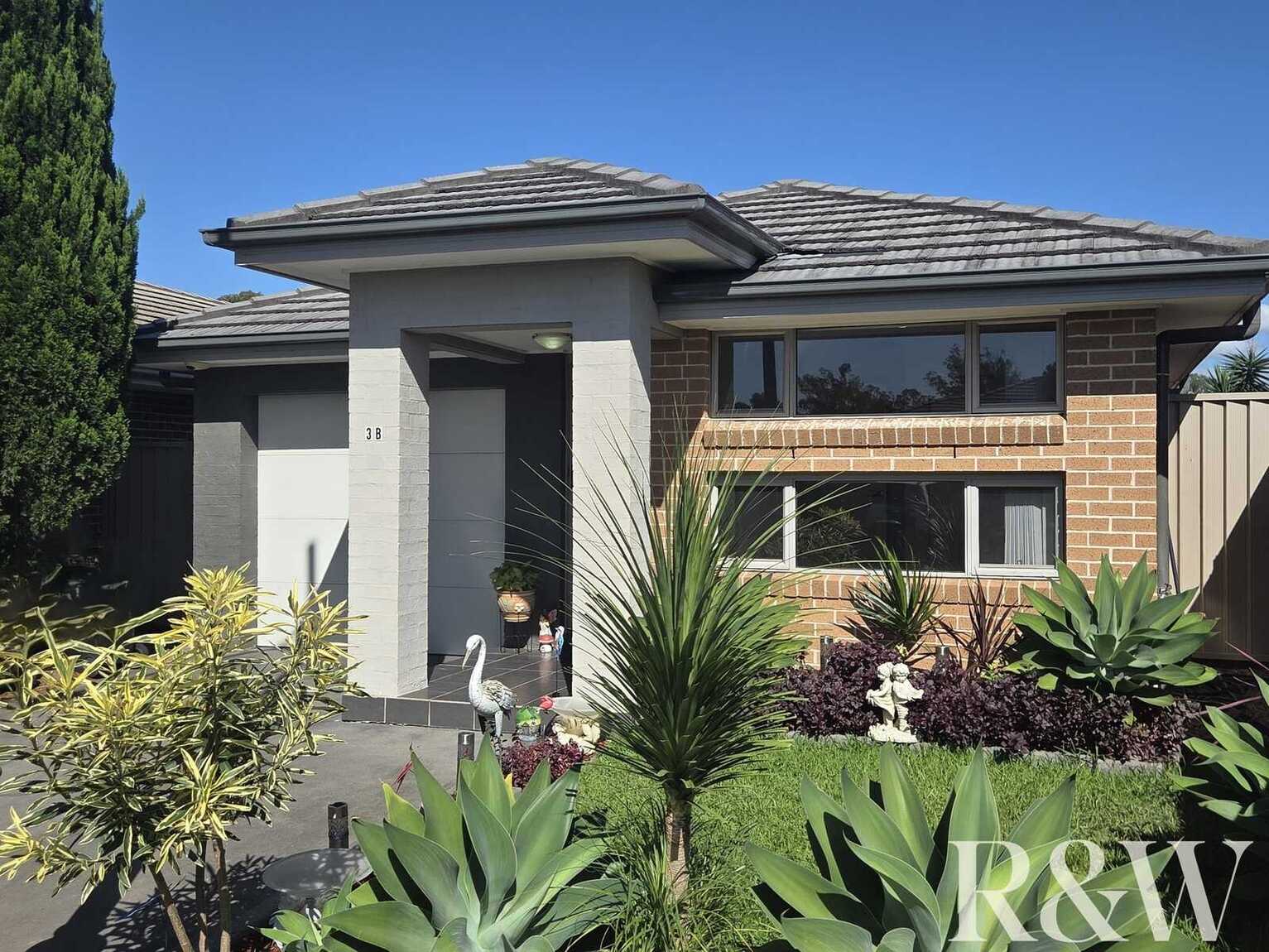 3b Binalong Road Jordan Springs