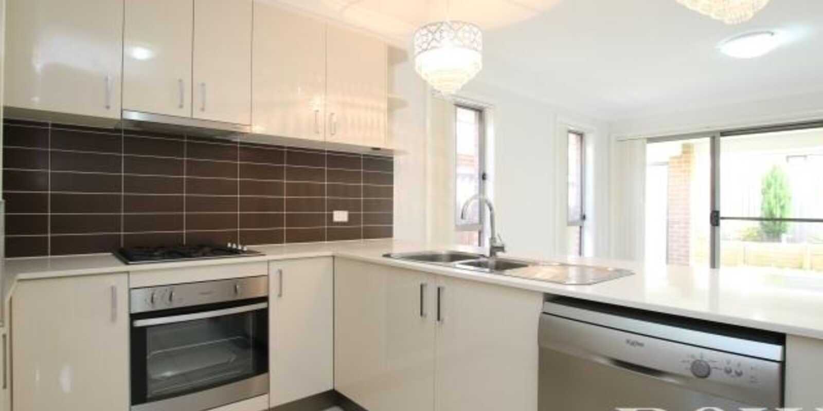 3b Binalong Road Jordan Springs