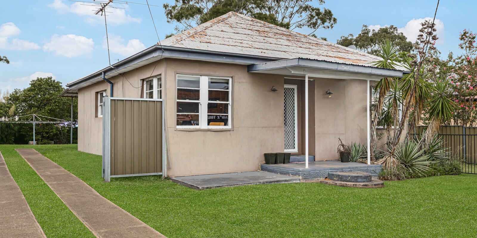 82 & 84 Monfarville Street St Marys