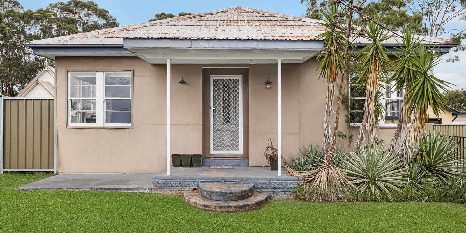 82 & 84 Monfarville Street St Marys