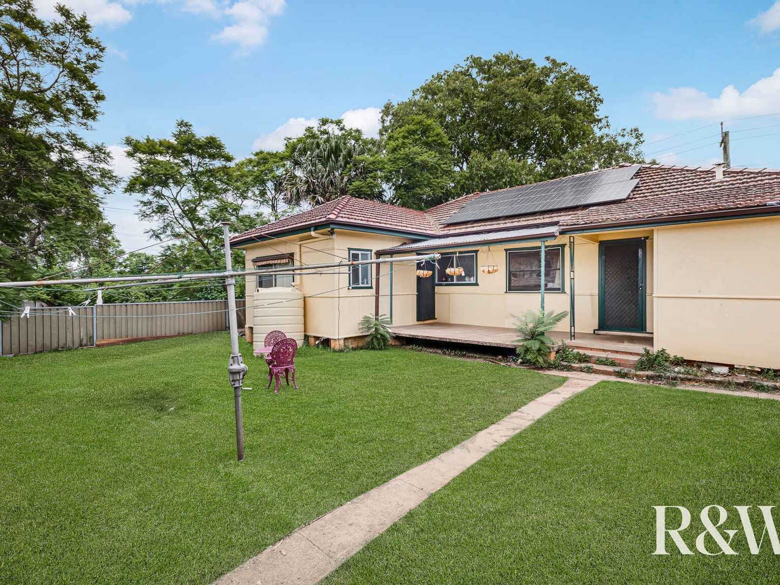 82 & 84 Monfarville Street St Marys