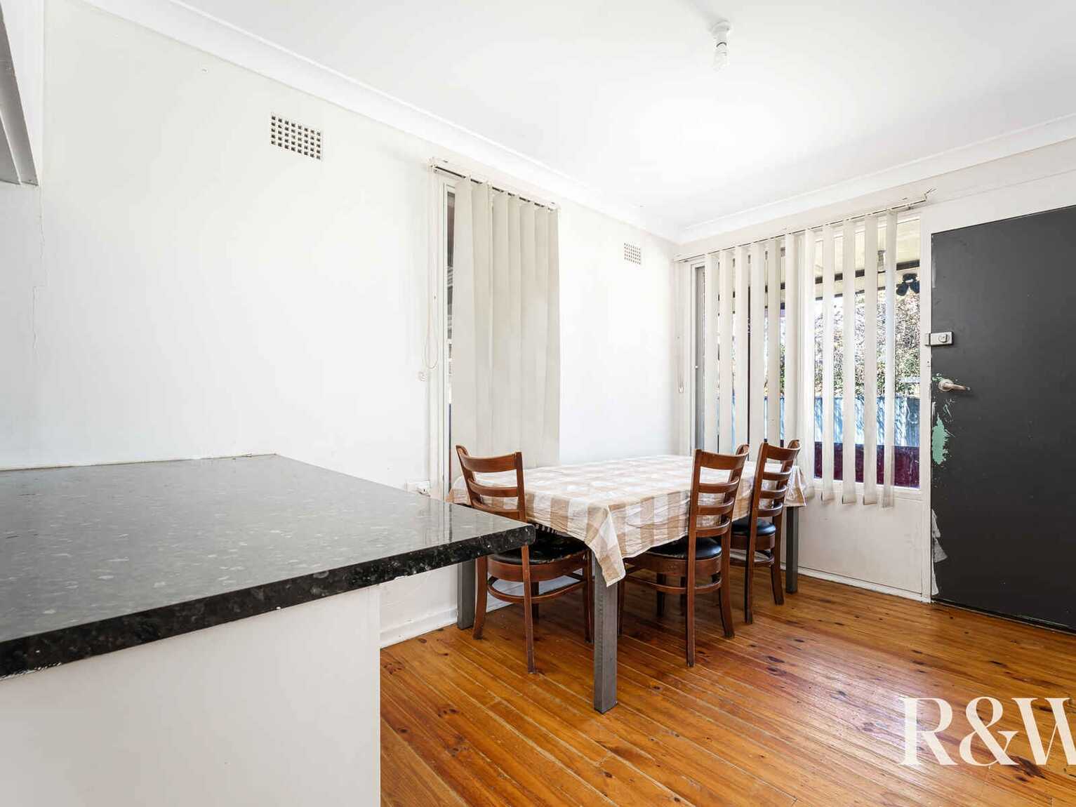 15 De Witt Place Willmot